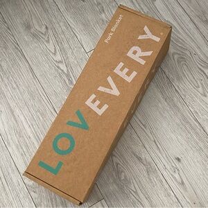 LOVEVERY park blanket gently used
